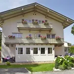Berlin Tegernsee ホテル 3*