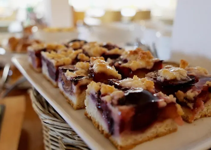 Berlin Tegernsee מלון 3*